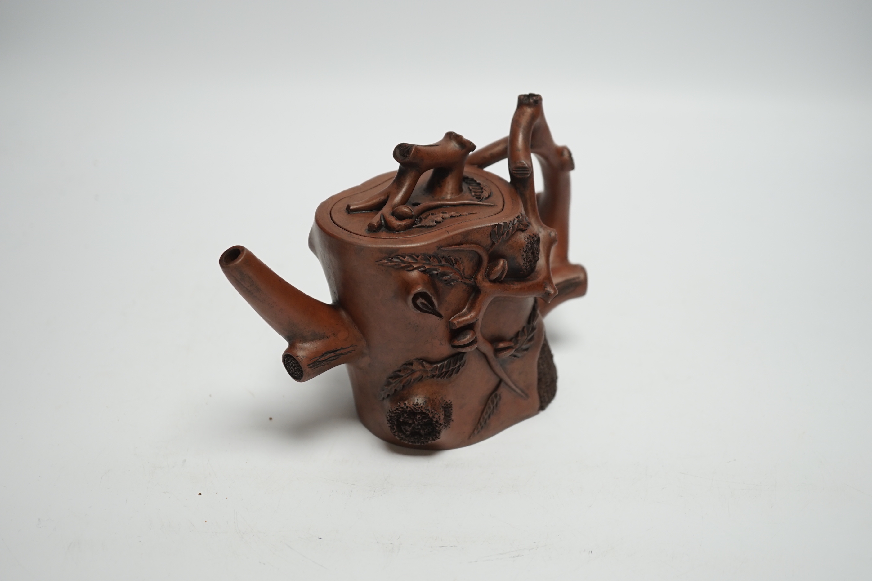 A Chinese Yixing ‘tree branch’ teapot, 13cm